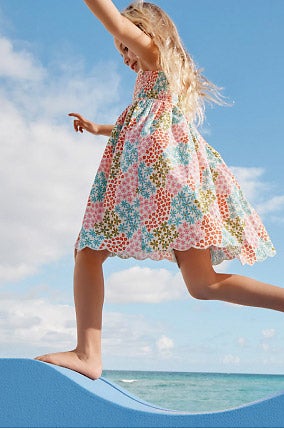 SU26_PDP-Rich-Content_PlayDresses3_WK14-M.jpg
