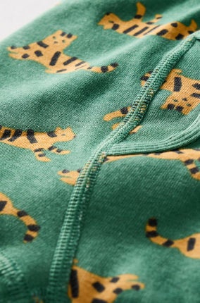 tiger unders